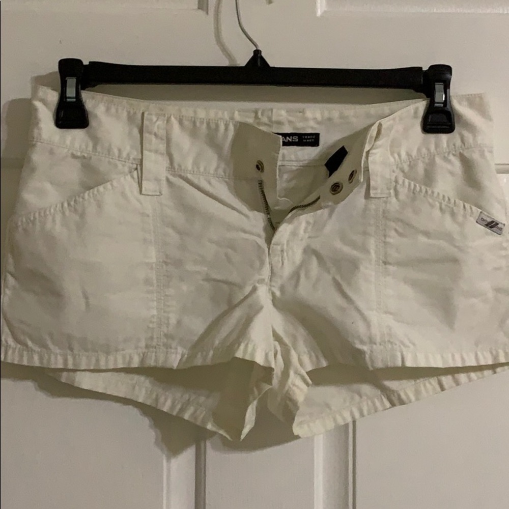 Junior DKNY shorts